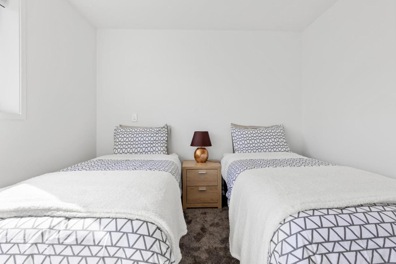 Beachside Townhouse Крайстчърч Екстериор снимка